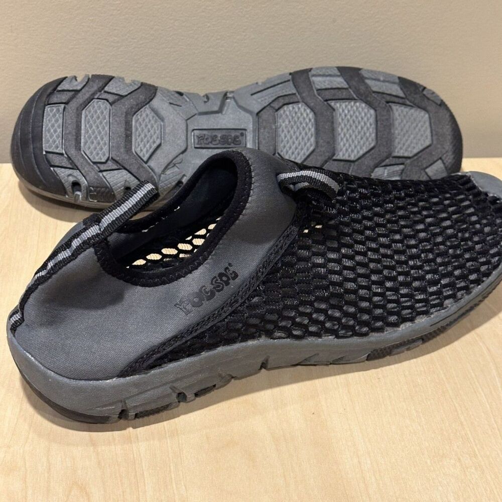 RocSoc Mesh Slip On Water Shoes Size 10 Black Grey Aqua Socks Pool Beach